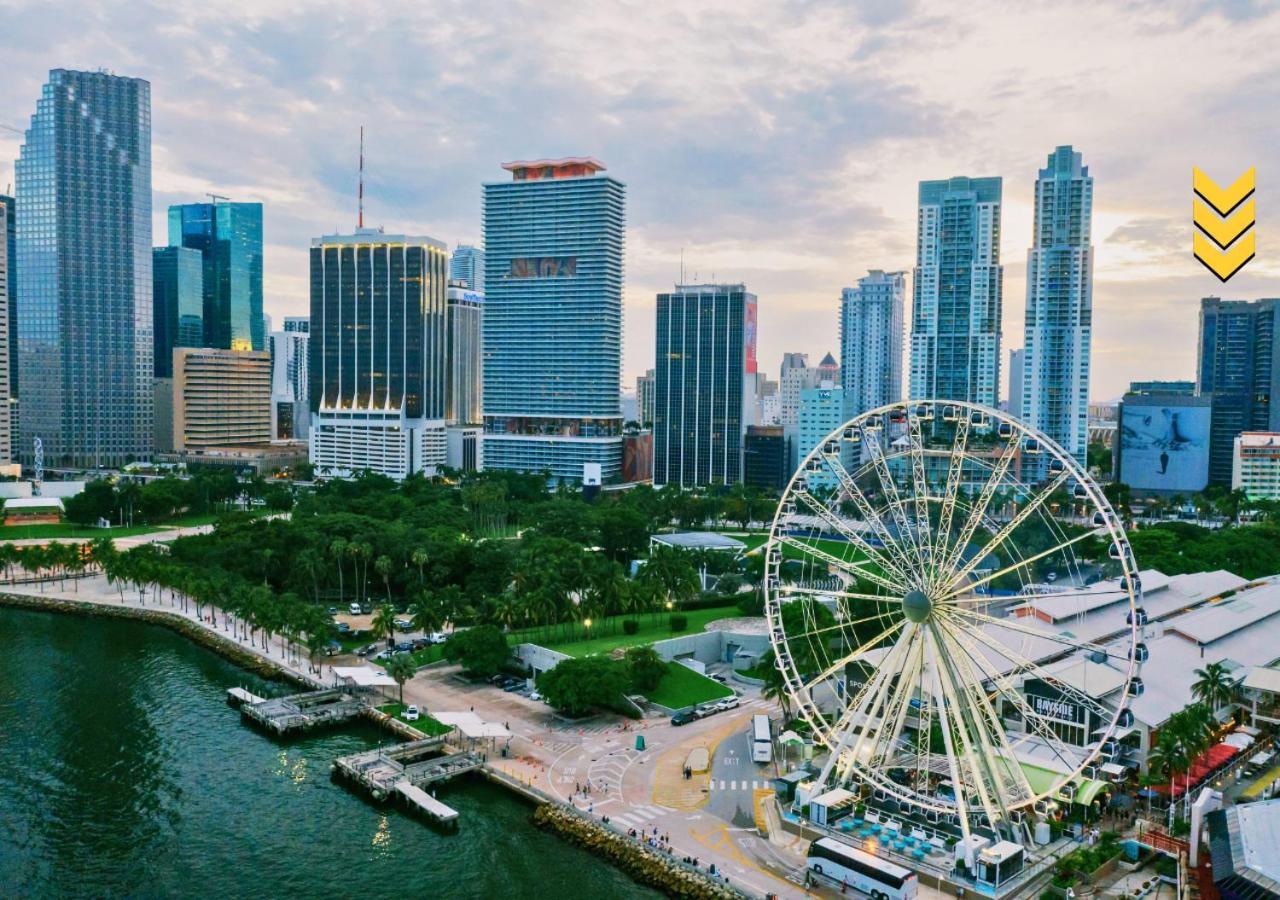 Luxury By Monarch Downtown-port Of Apartamento Miami