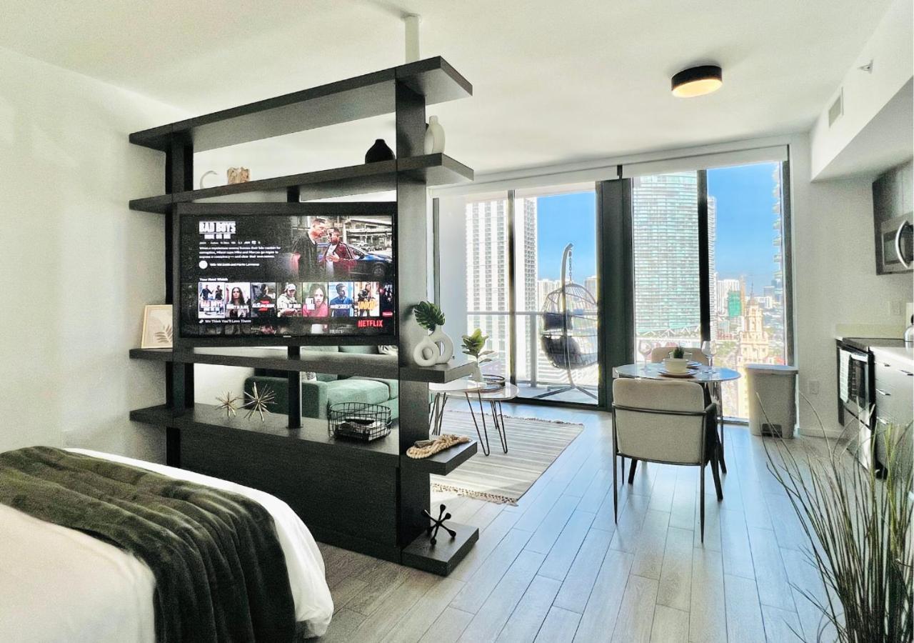 Luxury By Monarch Downtown-port Of Apartamento Miami